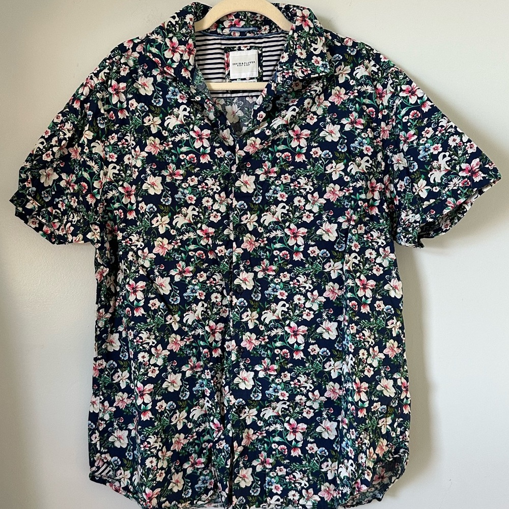 Ricky Singh button down short sleeve